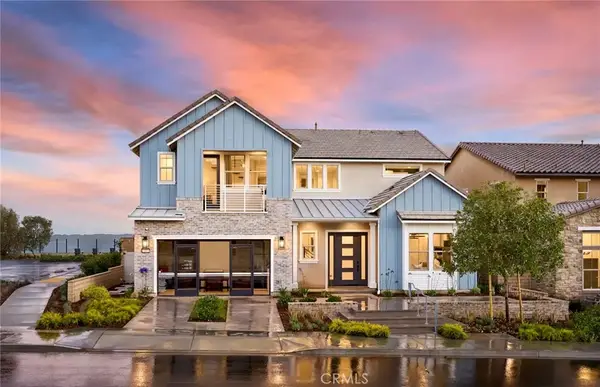 11808 Canoga Avenue, Chatsworth, CA 91311