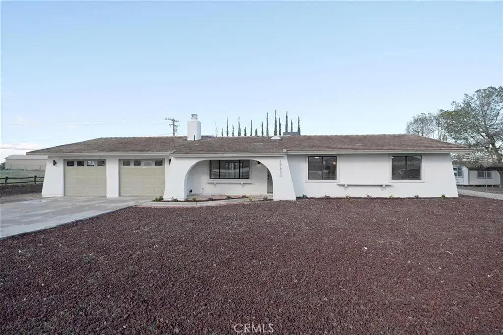 15650 Pohez, Apple Valley, CA 92307 - #1