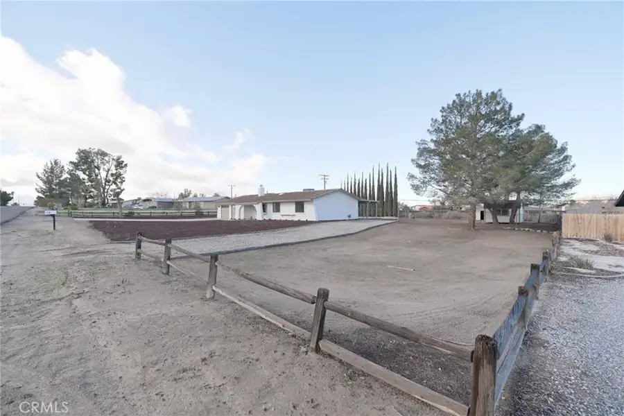 15650 Pohez, Apple Valley, CA 92307 - #2