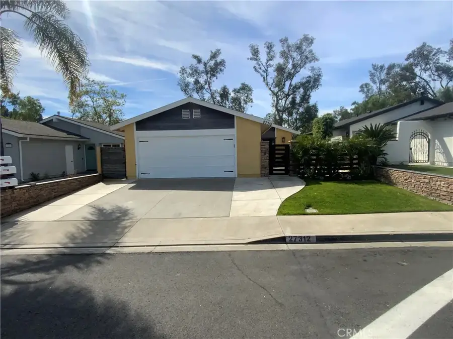 27312 Las Nieves, Mission Viejo, CA 92691 - #2