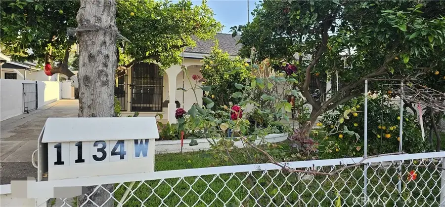1134 W Chestnut, Santa Ana, CA 92703 - #2