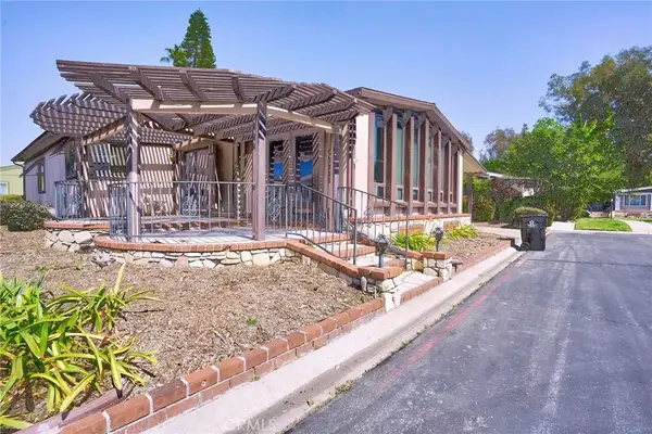 1919 W Coronet #128, Anaheim, CA 92801