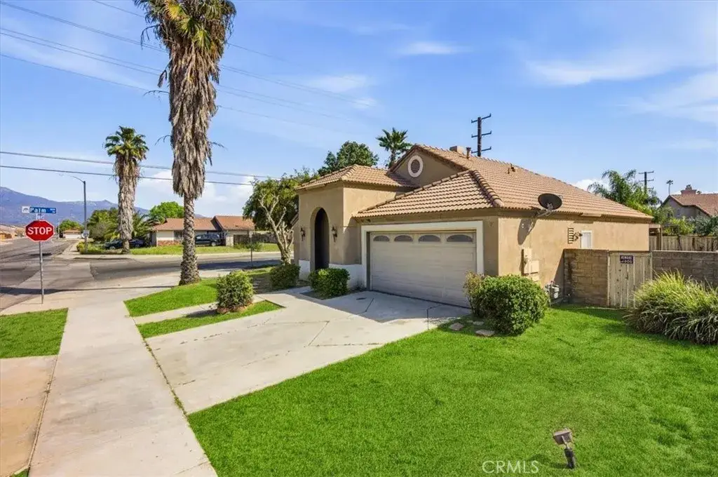 919 W Fruitvale, Hemet, CA 92543 - #1