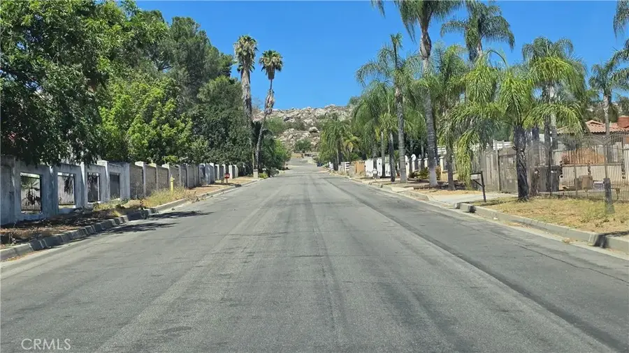 23729 Citrus Avenue, Perris, CA 92570 - #3