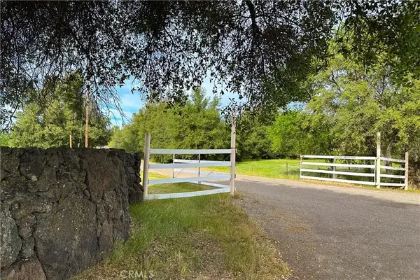 16475 River Heights, Red Bluff, CA 96080