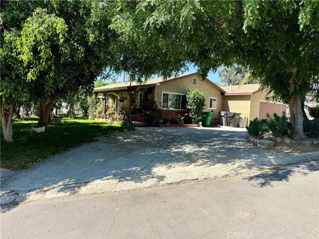19107 Lyle Avenue, Corona, CA 92881 - #1