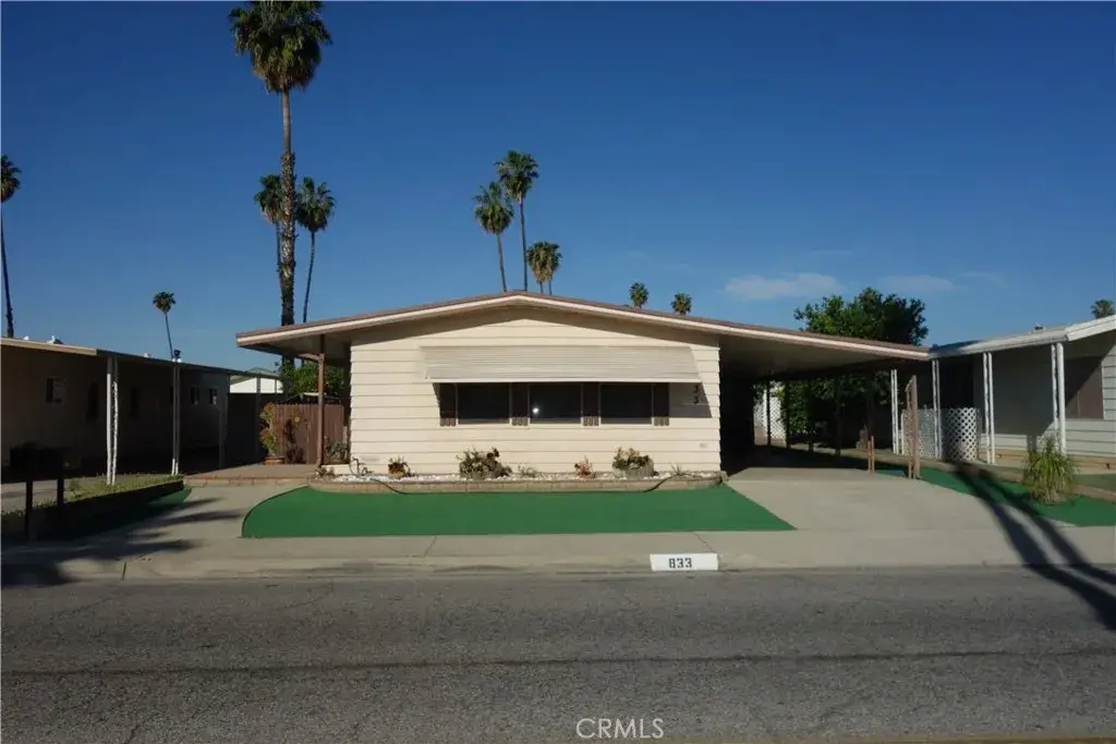 833 S Lyon Avenue, Hemet, CA 92543 - #1