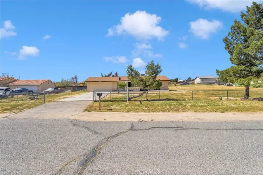 15870 Cazadero, Victorville, CA 92394 - #2