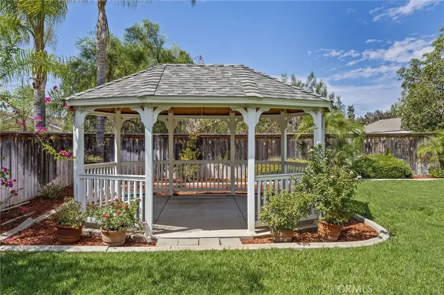 17927 Boxwood Drive, Riverside, CA 92503 - #2
