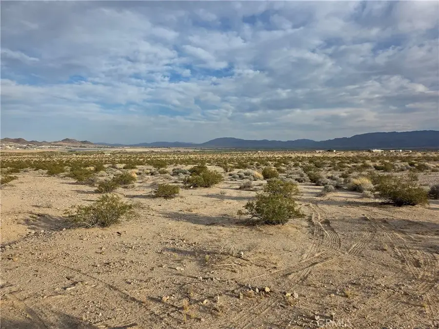 0 Brant Xing Rd, Twentynine Palms, CA 92277 - #2