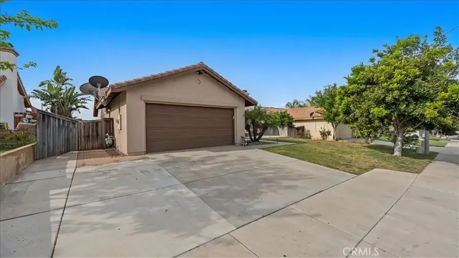 22125 Country Hills Drive, Wildomar, CA 92595 - #2