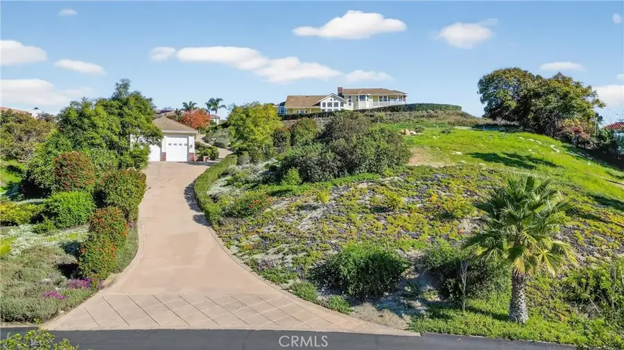 2292 Dos Lomas, Fallbrook, CA 92028 - #2