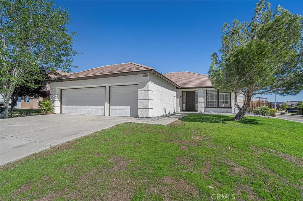 13290 Via Robles, Victorville, CA 92392 - #1