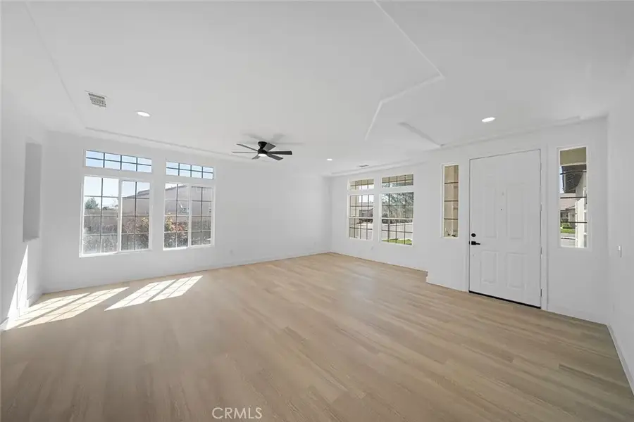 13290 Via Robles, Victorville, CA 92392 - #2