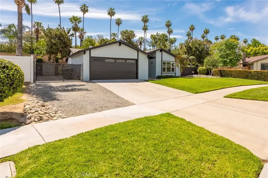 6414 Foster Drive, Riverside, CA 92506 - #2