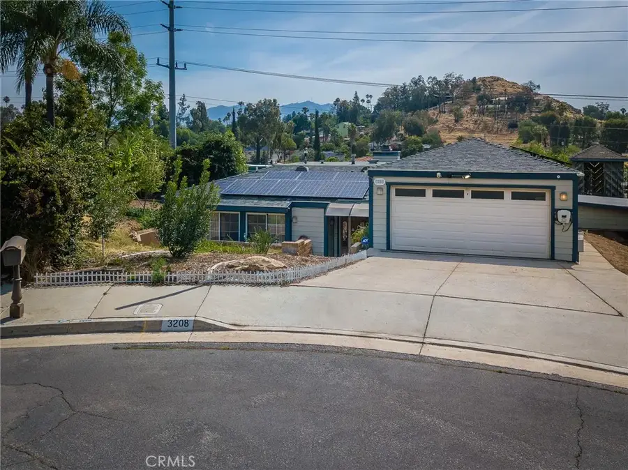 3208 Gibraltar, Riverside, CA 92506 - #2