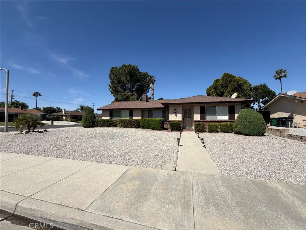 26205 Lodgepole, Hemet, CA 92544 - #1