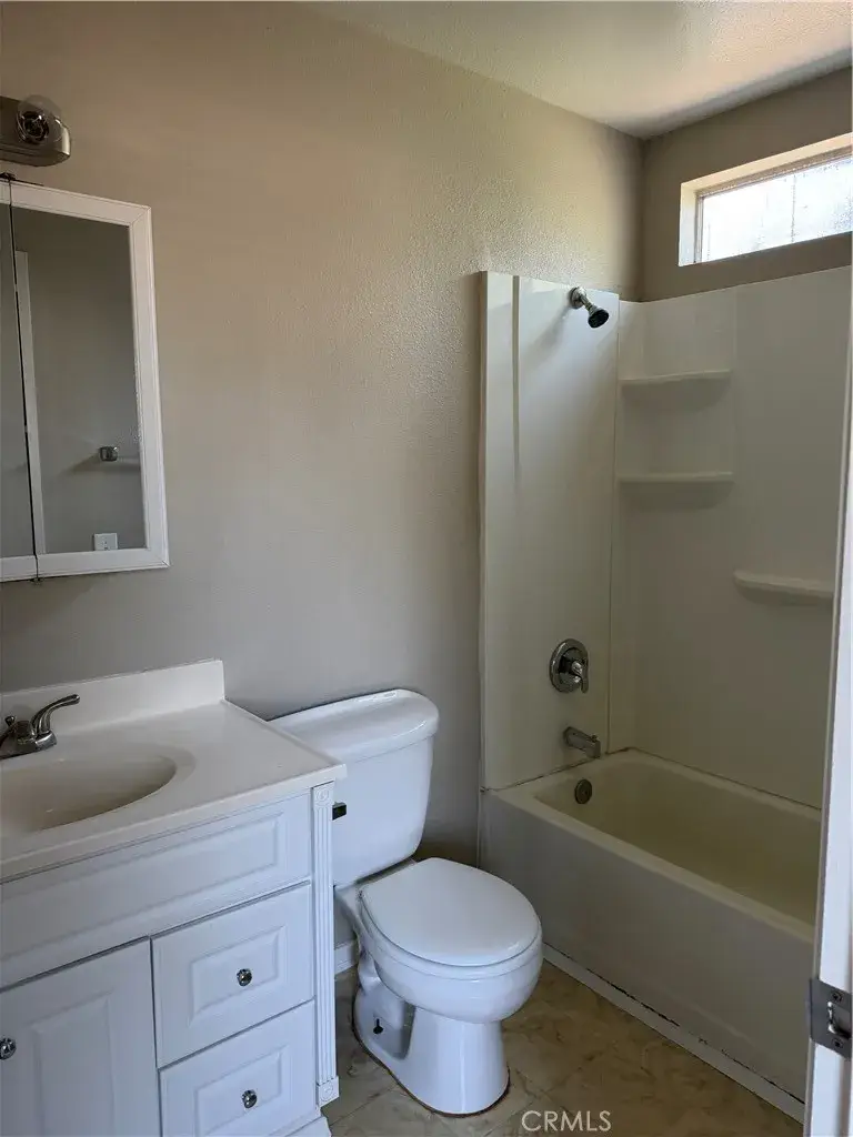 1020 Amber, Lake Elsinore, CA 92530 - #3