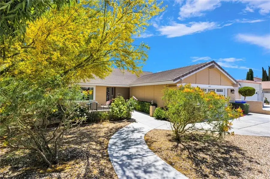 14433 Ironsides Lane, Helendale, CA 92342 - #2