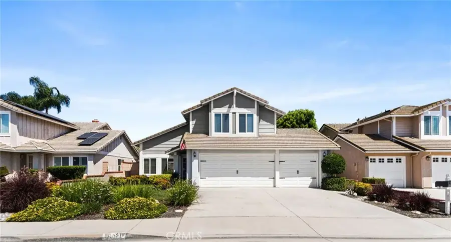 13621 Scarborough, Chino, CA 91710 - #2