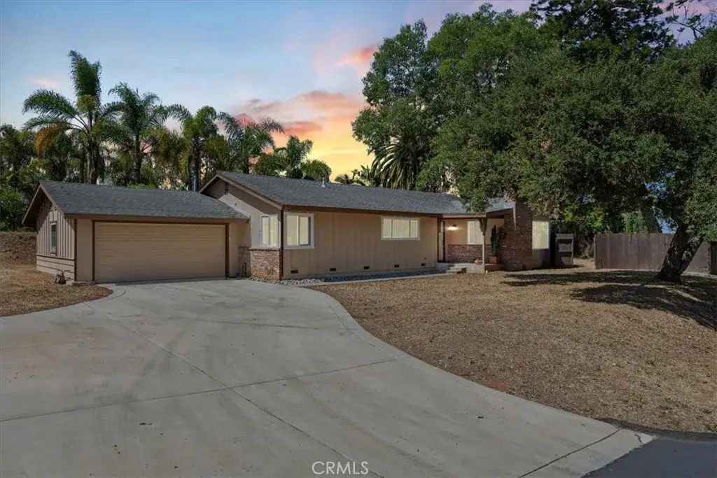 213 Beaumont, Vista, CA 92084 - #1
