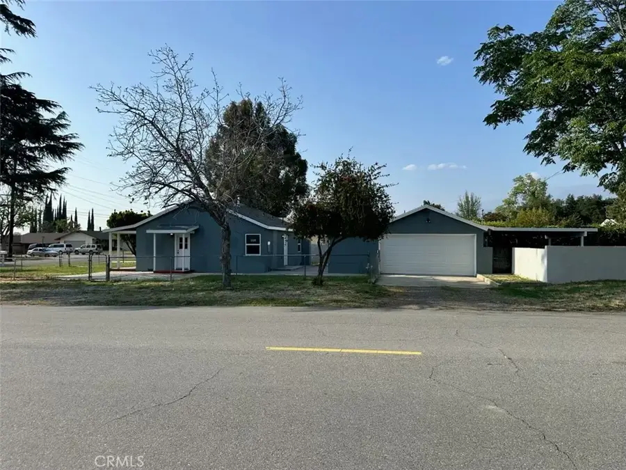 902 Elm Avenue, Beaumont, CA 92223 - #2