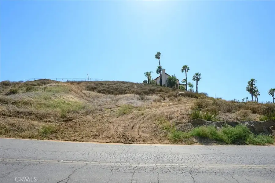 16527 Canyon Ridge, Riverside, CA 92503 - #2