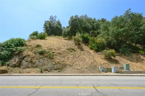 2589 E Chevy Chase, Glendale, CA 91206