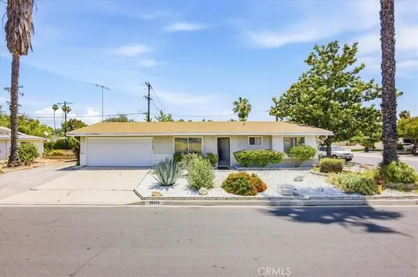 26124 New Chicago, Hemet, CA 92544