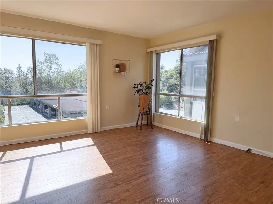 824 Pinetree Circle #36, Thousand Oaks, CA 91360 - #2