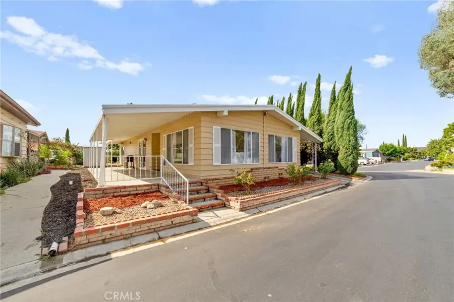 1601 S Garey #93, Pomona, CA 91766 - #2