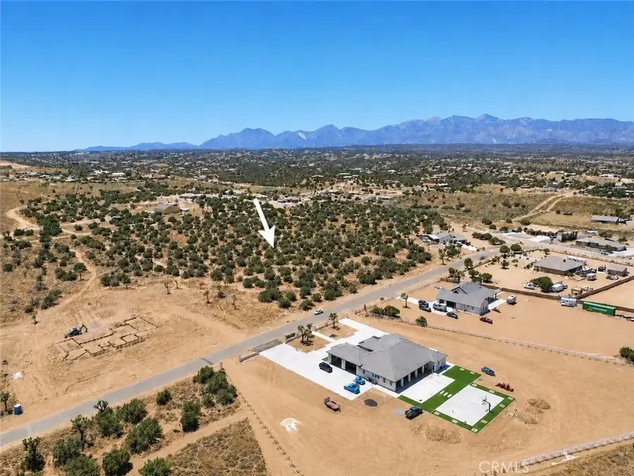 11075 Heartland, Oak Hills, CA 92344 - #2
