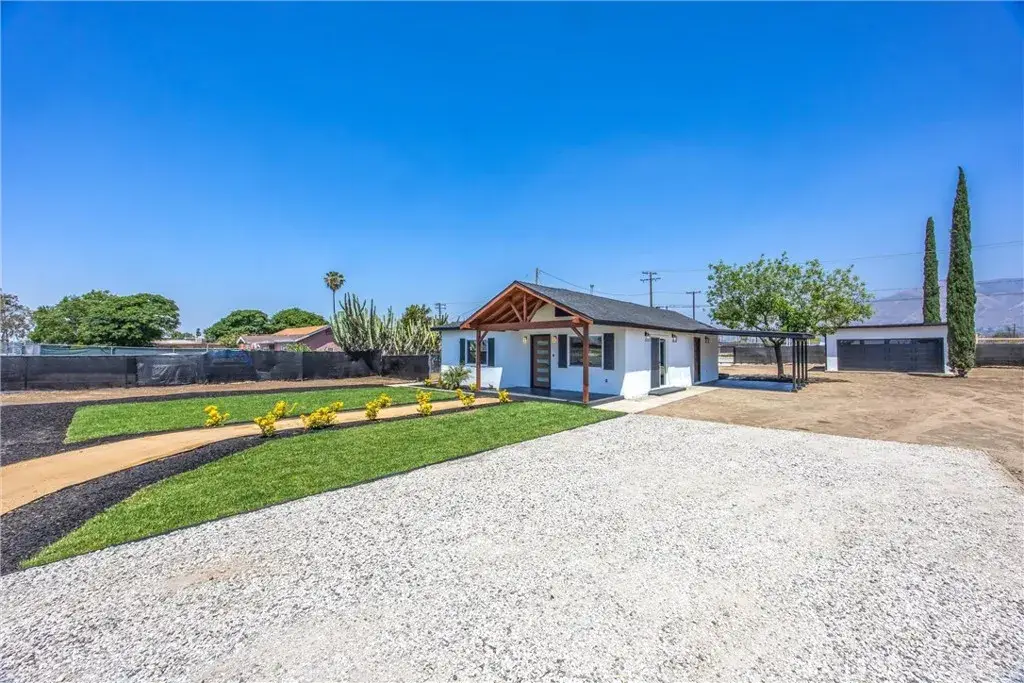 27124 5th, Highland, CA 92346 - #1