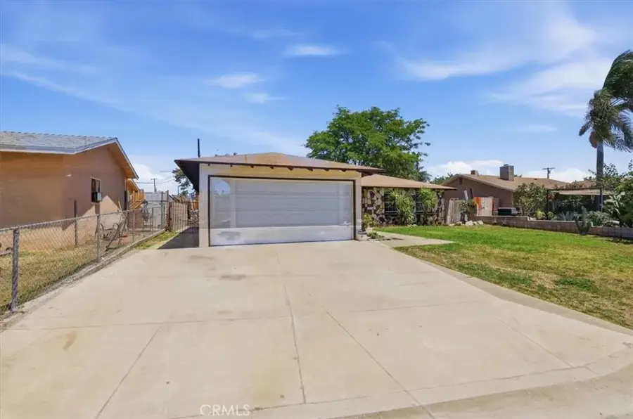 19014 Mindanao Street, Bloomington, CA 92316 - #3