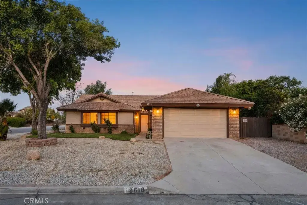 8518 Valley View, Hesperia, CA 92344 - #1