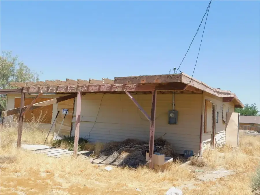25372 Jade Road, Barstow, CA 92311 - #2