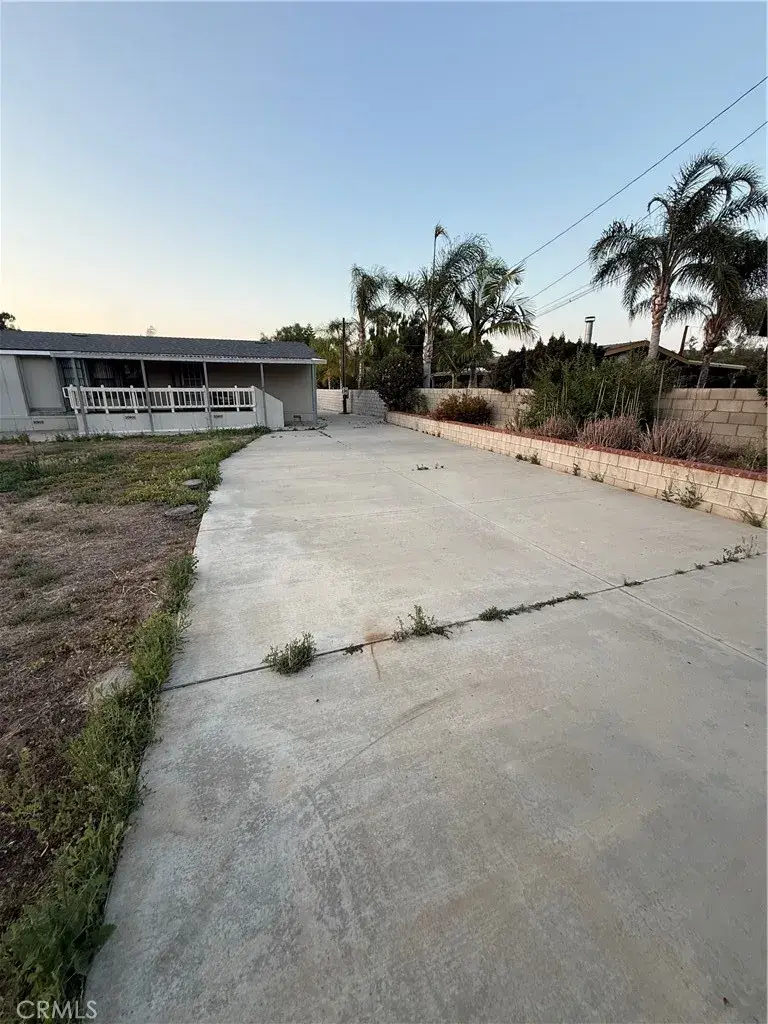 18784 Kross, Riverside, CA 92508 - #2