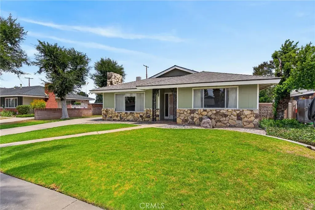 4963 Carlingford Avenue, Riverside, CA 92504 - #1