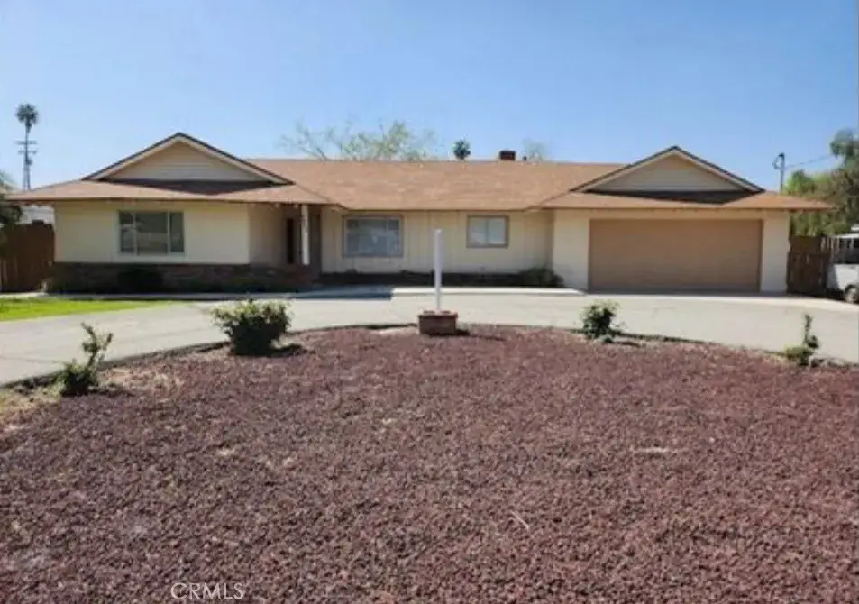 2043 E Oakland, Hemet, CA 92544 - #1
