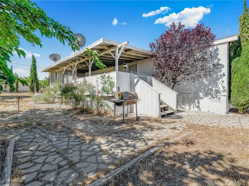10164 White, Phelan, CA 92371 - #1