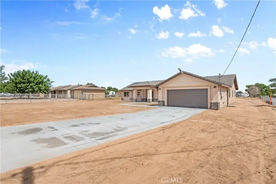 15162 Larch, Hesperia, CA 92345 - #3