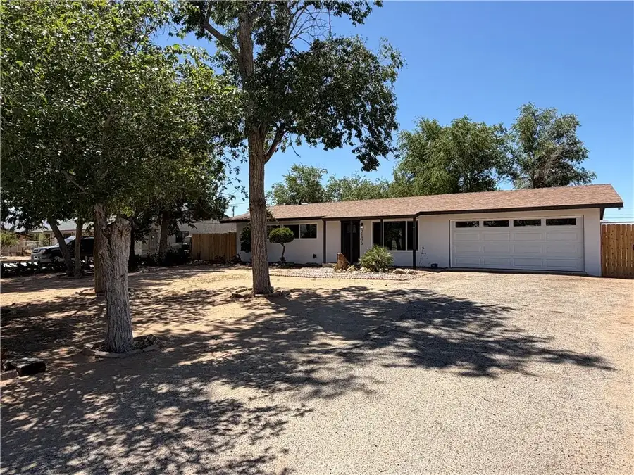 21975 Mohican, Apple Valley, CA 92307 - #2