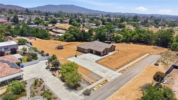 12865 Custer, Yucaipa, CA 92399