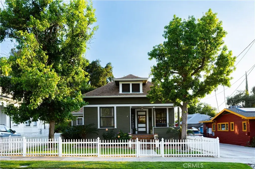234 Grant, Redlands, CA 92373 - #1