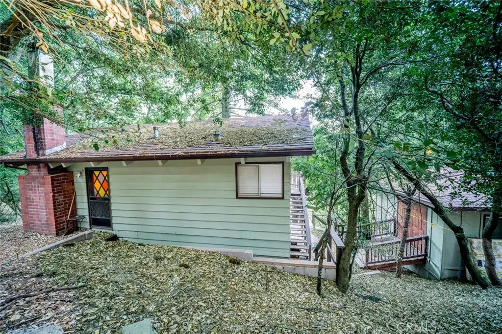 25123 Valle Drive, Crestline, CA 92325 - #1