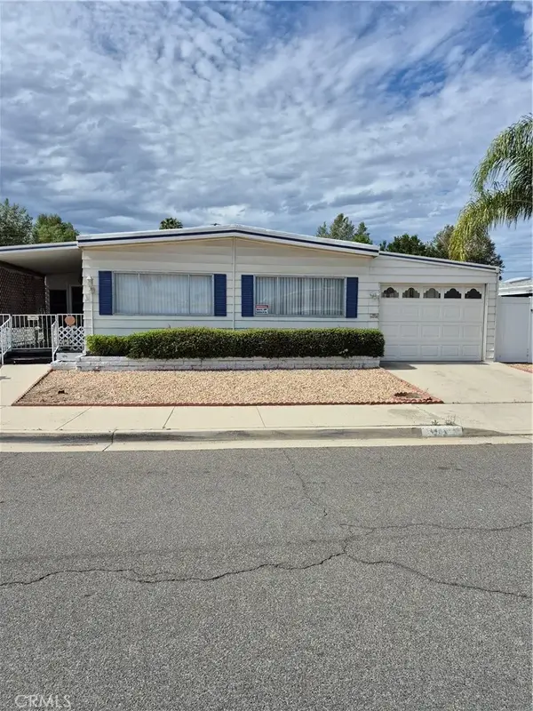 955 Camino Del Rancho, Hemet, CA 92543