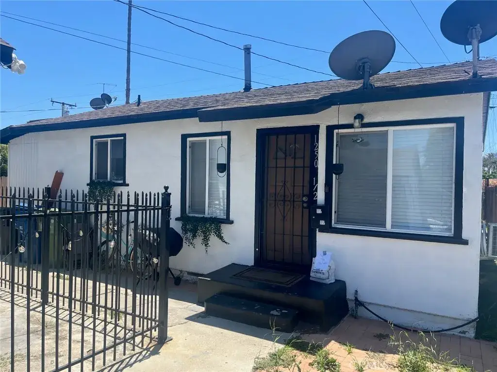 1250 W 87th, Los Angeles, CA 90044 - #1
