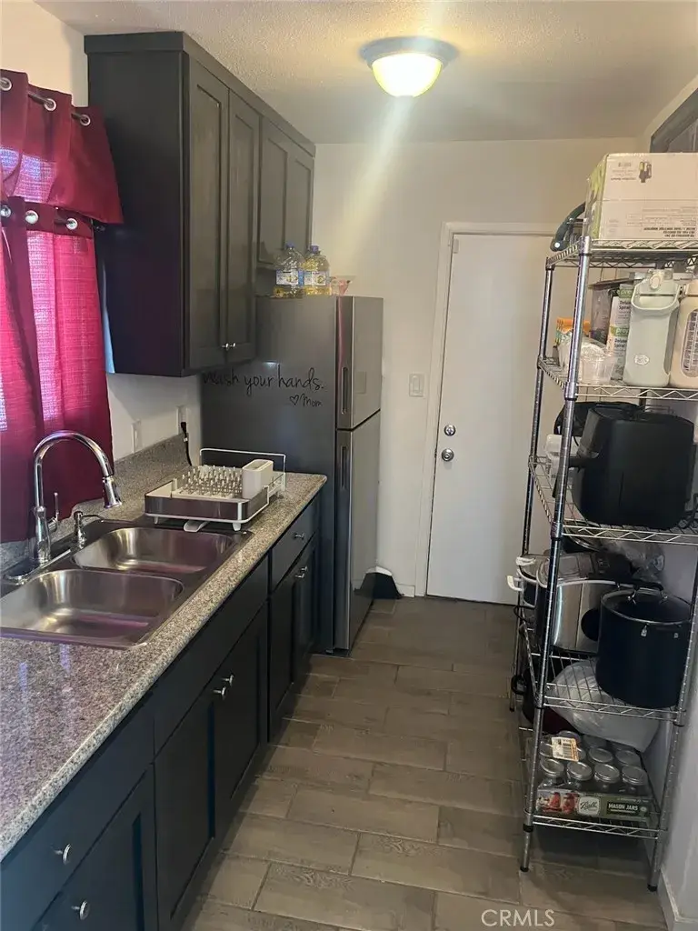 1250 W 87th, Los Angeles, CA 90044 - #3