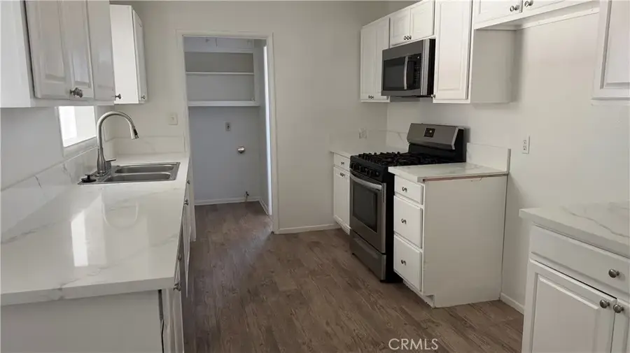 6271 Coronado, Long Beach, CA 90805 - #2