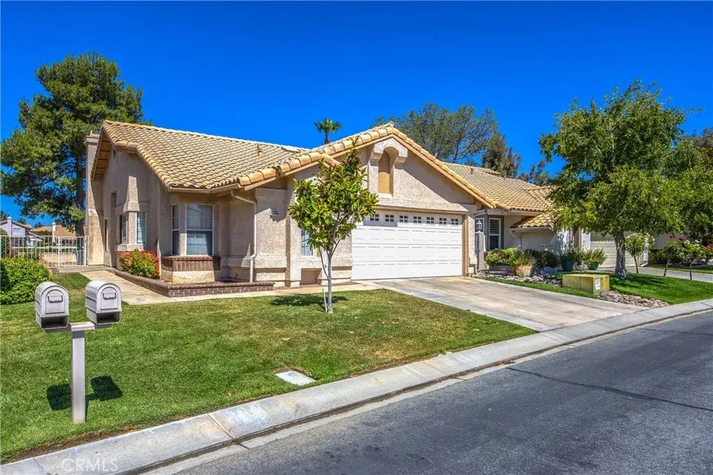 909 Pauma Valley, Banning, CA 92220 - #1